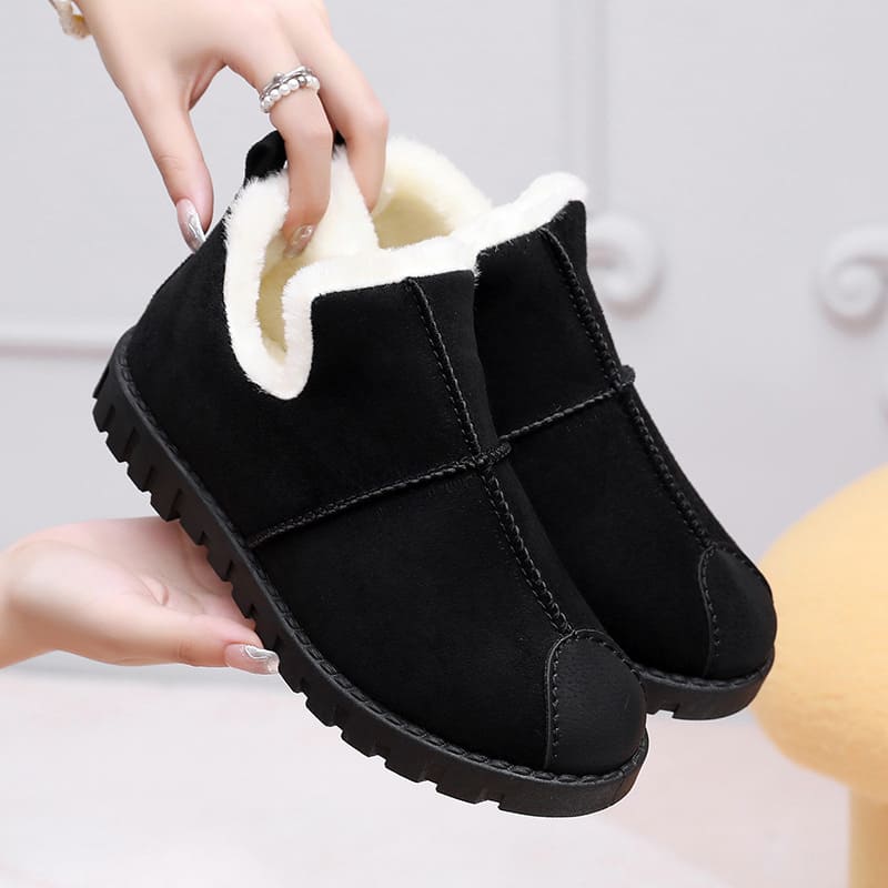 Tiosebon Women's Slip-On Snow Boots-Black